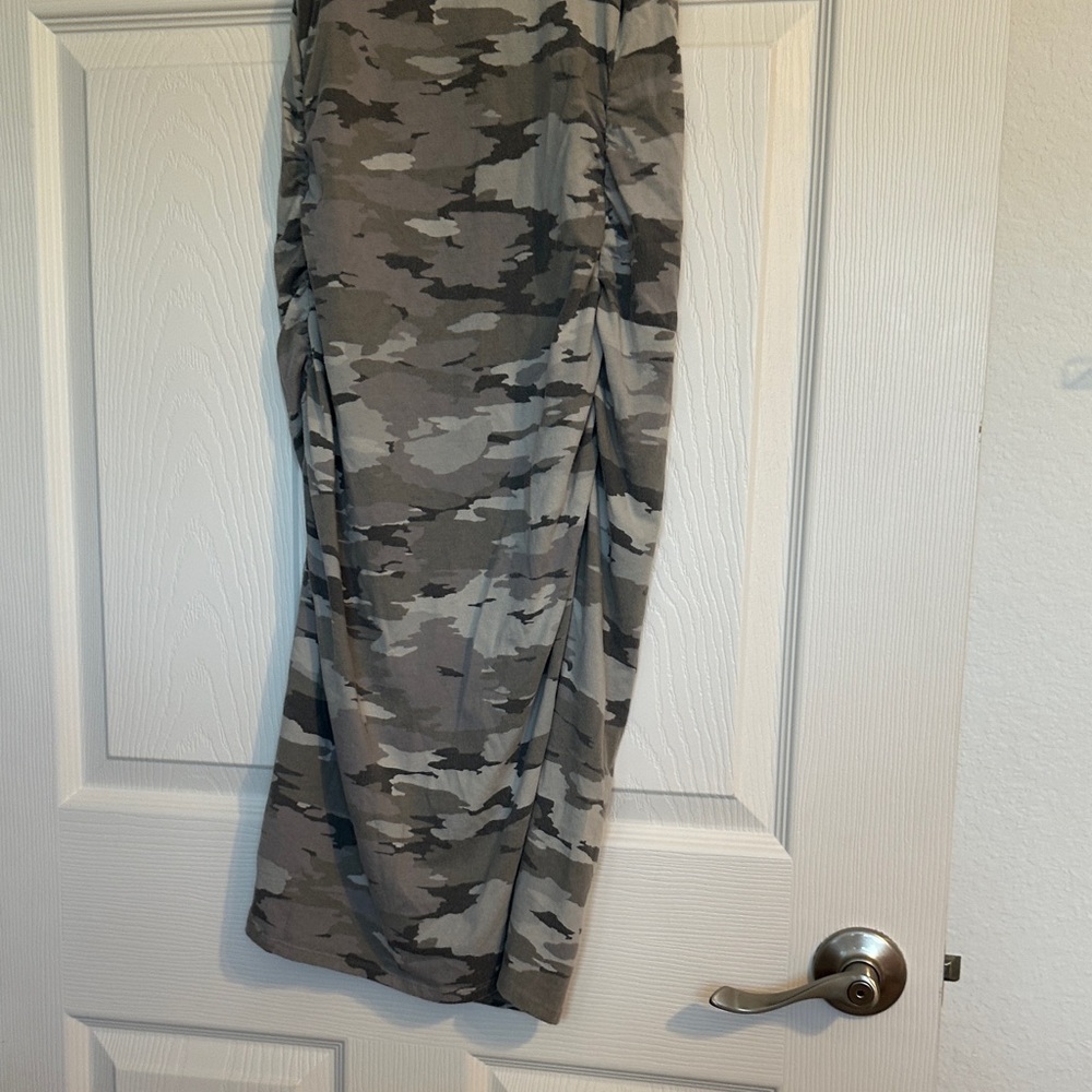 Women’s Maternity Bundle - 3 Dresses, 1 Shirt - XS & S - Picture 13 of 16